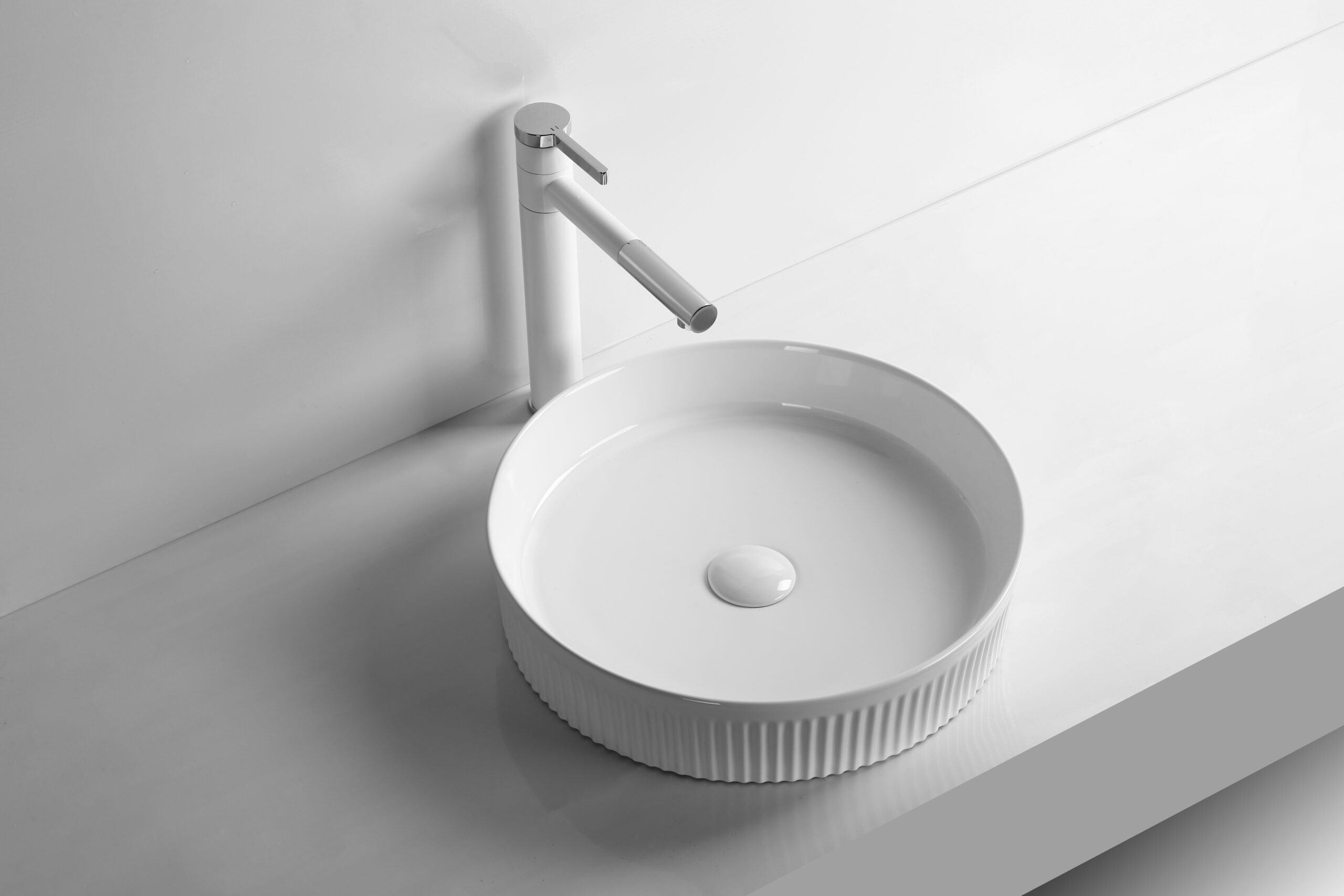 Infinity Round Gloss White/Matt White/Matt Black Ceramic Above Counter Basin 405*405*100mm